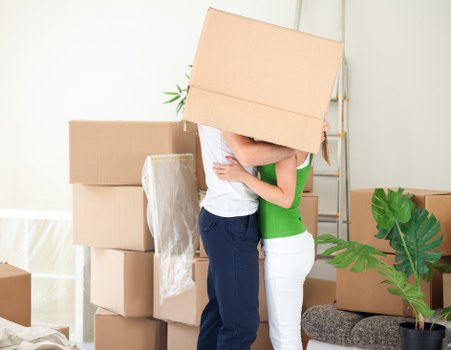 Final resolution stage in a selfstorage complaints process